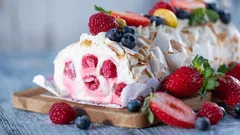 Niet meer naar de patisserie: het beste recept voor een superluchtige rolcake die altijd lukt